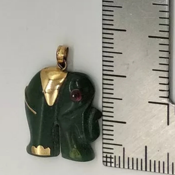 ELEPHANT PENDANT HEAD JADE YELLOW GOLD - Picture 6 of 10